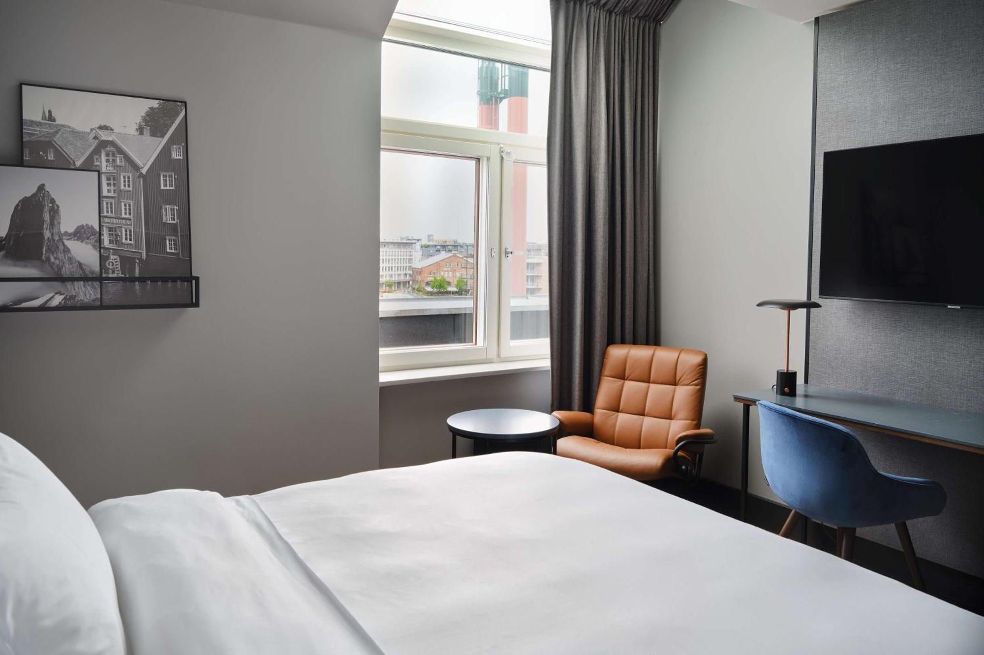 Premium Room with Skyline View